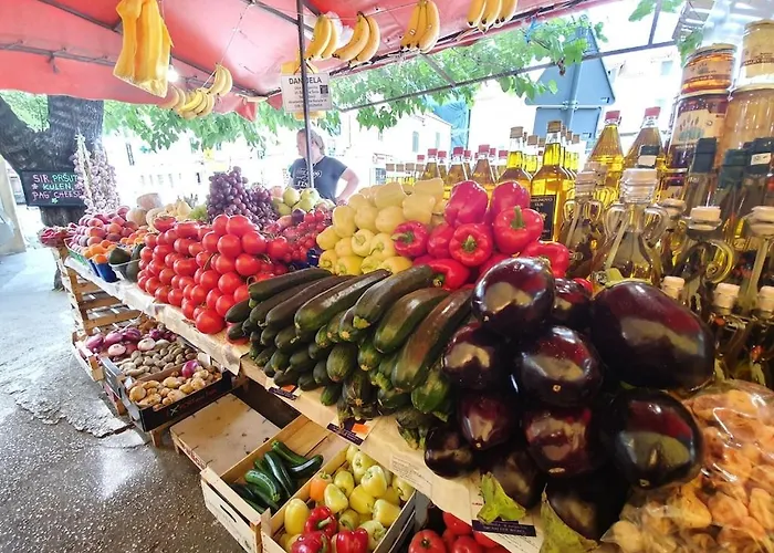 Penthouse Duplex Nina - Seaview 250m To And Restaurants - Free Parking - And Ciovo - 15 Minutes To Airport 公寓